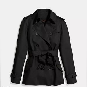 Coach Women’s Modern Short Trench Coat Size Large Worn Few Times